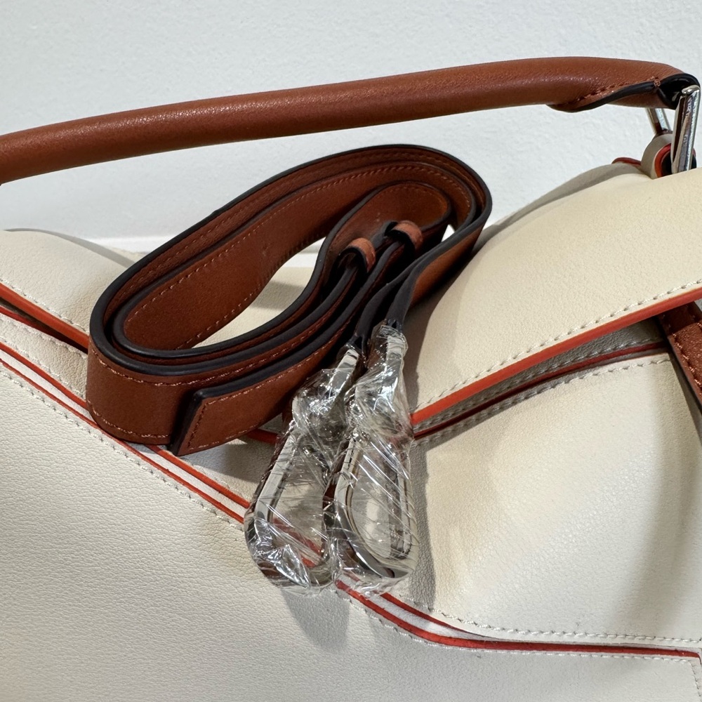 Small/Medium Geo Structured Panel Bag - Cream/Toffee - Picture 11 of 12